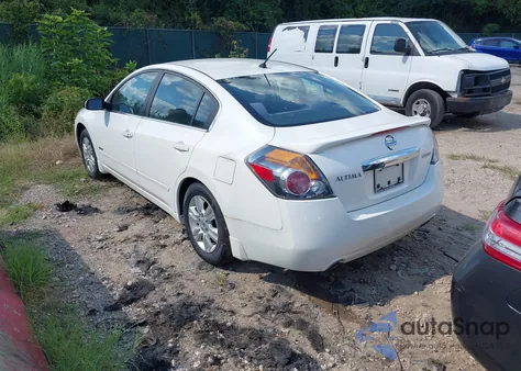 2010 Nissan Altima Hybrid z USA, uszkodzony, nr VIN 1N4CL2AP4AC119218